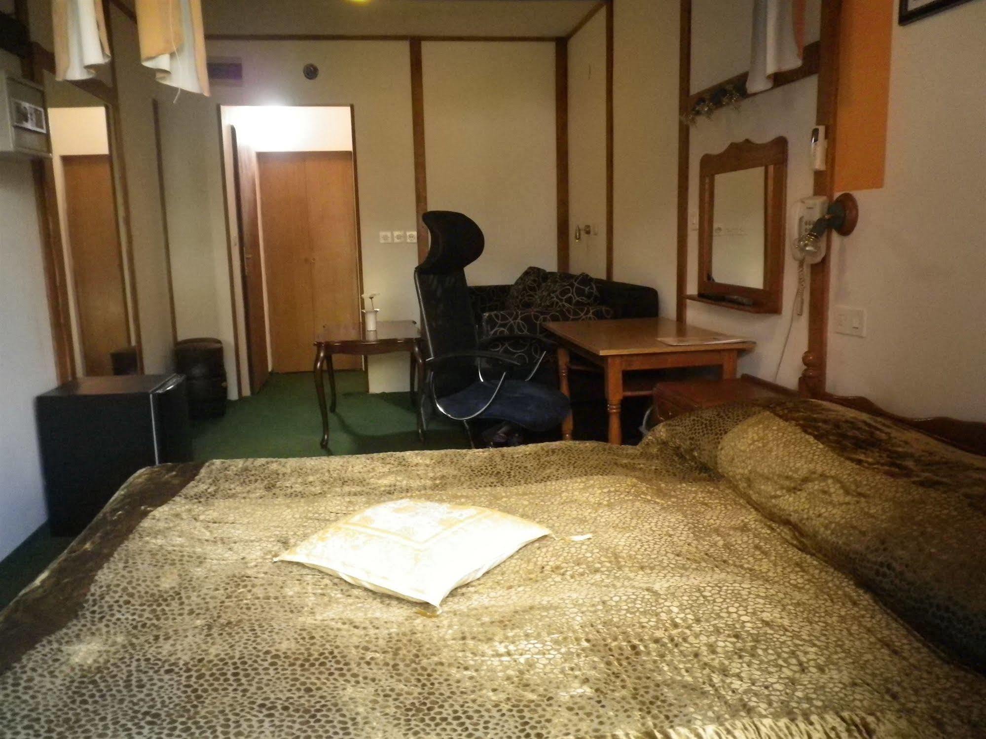 Hotel Garten Slavonski Brod Extérieur photo